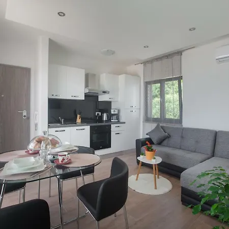 Apartament A&z Makarska