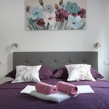 Apartment A&z Makarska